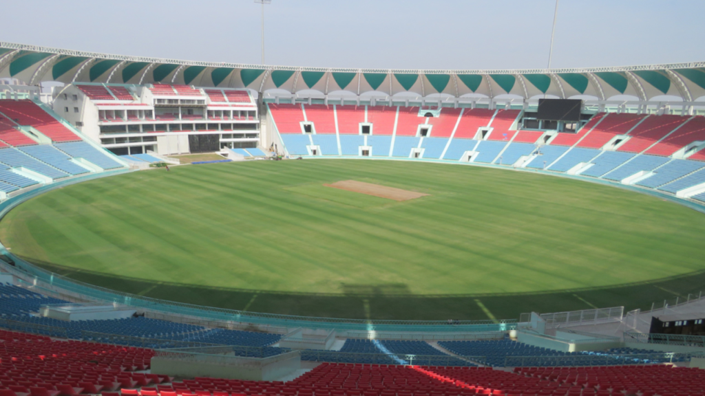 Ekana Cricket Stadium B Ground: Pitch Report