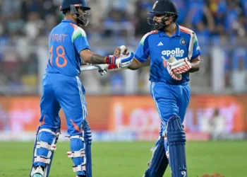 Robin Singh on Rohit and Kohli’s Chances of Playing in World Cup 2027 - 'They know what to do'